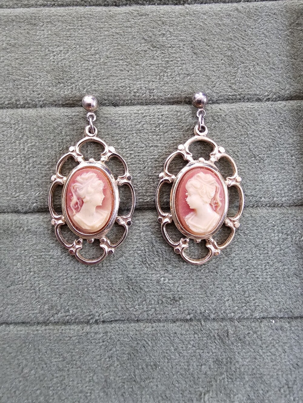 Vintage Cameo Earrings